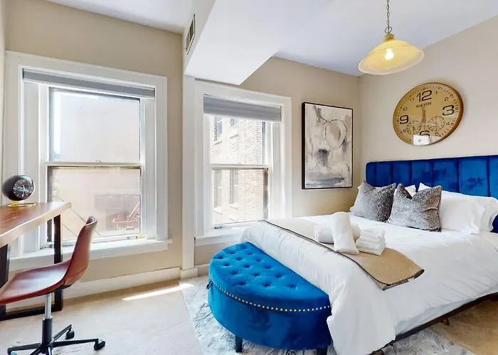 Апартаменты River North Deltee